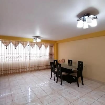 Alquiler de departamento en tercer piso semiamoblado en los portales  Hunuco