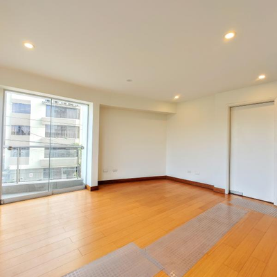 ALQUILO LOCAL COMERCIAL ER PISO LA VICTORIA