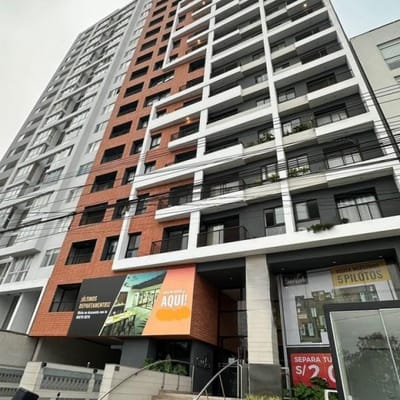 Hermoso departamento en Surquillo lmite con Miraflores