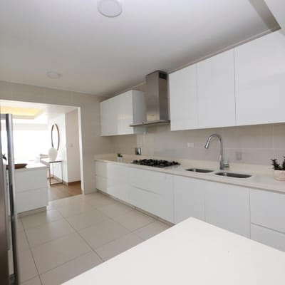 En Venta Departamento en Condominio La Jolla