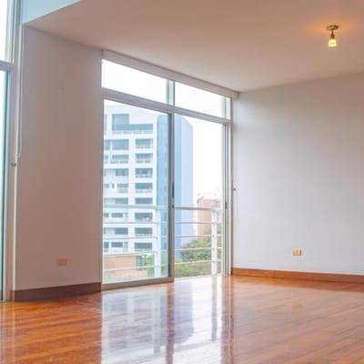 En Venta Dplex a media cuadra del Parque Melitn Porras