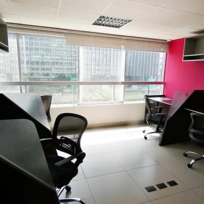 Venta de oficina comercial en Miraflores