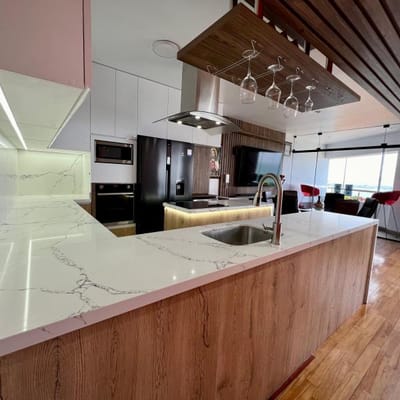 VENTA DE DEPARTAMENTO DUPLEX AMOBLADO EN MIRAFLORES