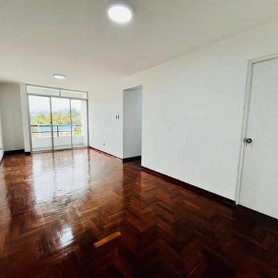 Venta de Departamento de  Habitaciones en San Miguel