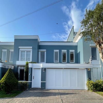 se vende casa en condominio en Magdalena del mar