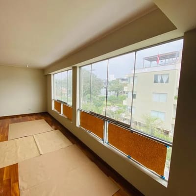 ESPECTACULAR DEPARTAMENTO FRENTE A PARQUE EN SURCO