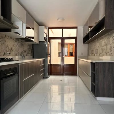 CASA IMPECABLE M VALLE HERMOSO