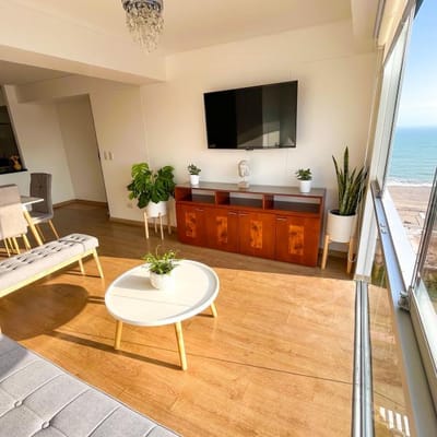 Penthouse  dorm c vista al mar  Ocasin por viaje