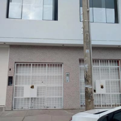 En la zona de Linsidro alquiler departamento Av Javier Prado