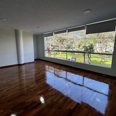 Departamento en Alquiler Completamente Remodelado