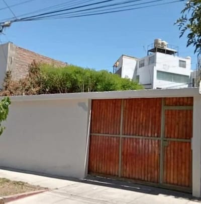 VENTA CASA COMO TERRENO DOBLE FRENTERA EL PALACIO II SACHACA