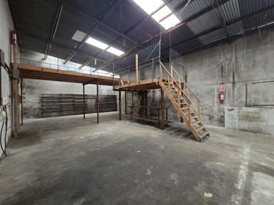 VENTA LOCAL COMERCIAL EN BARRIO GOES.