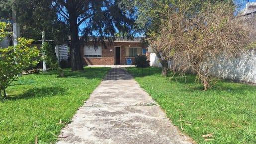 Venta 2 casas en un padron, Jardines del Hipodromo