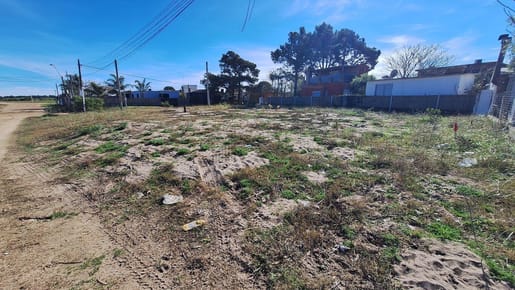 Venta terreno en costanera Playa Pascual