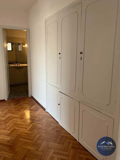 Apartamento 2 dormitorios  en alquiler c/cochera, Pocitos