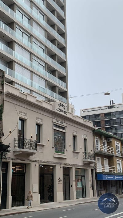 Alquiler apartamento 1 dormitorio con patio en Cordón