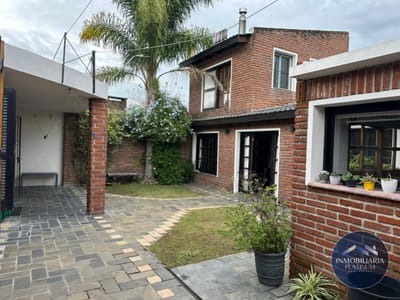 Venta Casa 3 Dormitorios + Galpon en Canelones con cochera