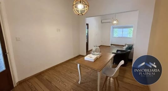 Casa en venta c/ cochera en La Blanqueada