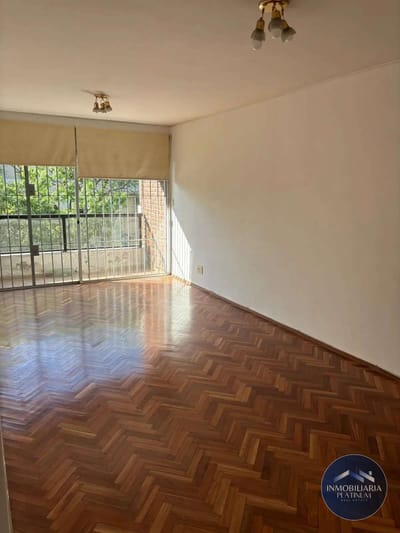 Apartamento 2D, 2B, Piso 5 en alquiler c/ cochera en Pocitos