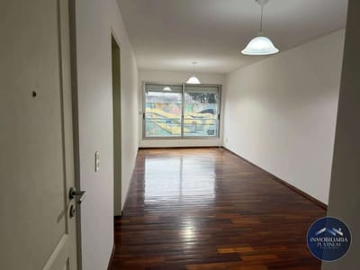 Apartamento en alquiler c/ cochera en Buceo