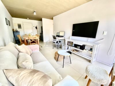 Apartamento en venta 2 dormitorios. ideal para todo el año, con bajos gastos