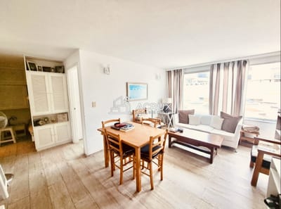 Oportunidad amplio apartamento de 1 dormitorio y medio