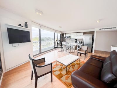 Alexander Boulevard de 2 dorm 2 baños en venta