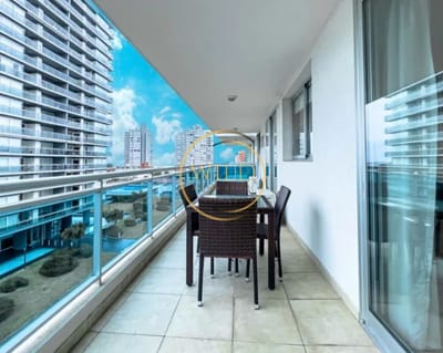 Venta 2 dormitorios 2 baños a pasos del mar