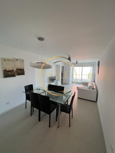Apartamento de 2 dormitorios en venta en Punta del Este