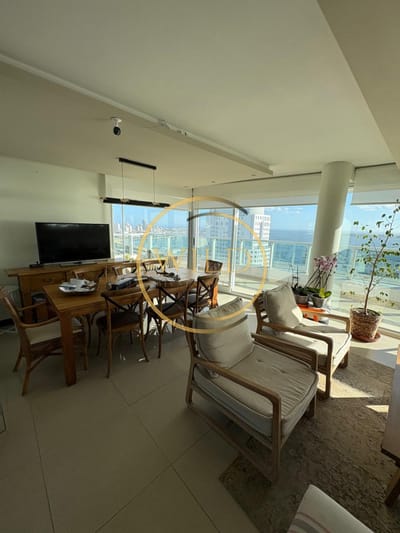 Penthouse en playa mansa en venta