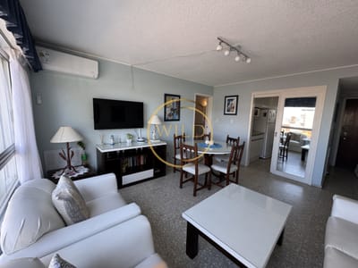 Torre de las Américas | APTO en venta de 2 ½ dormitorios, Espacios amplios y la mejor ubicación en Punta del Este!!