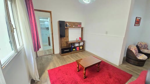 Inversión Venta | Centro | Apartamento CON RENTA $29.000 | 2 Dormitorios | Patio