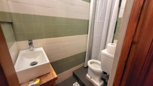 Apartamento Frentre/Inversión/Prox Rambla/CiuVieja/126m2/3 dorm/2bañ/AceptaBanco