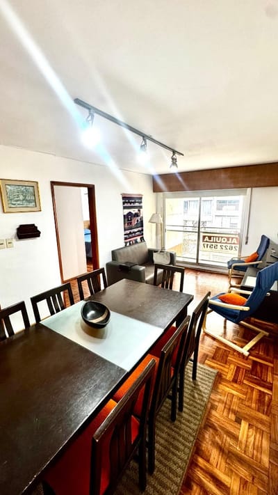 ALQUILER APARTAMENTO AMUEBLADO POCITOS,A PASOS DE LA RAMBLA,2 DOR, 2 BAÑ, GARAGE