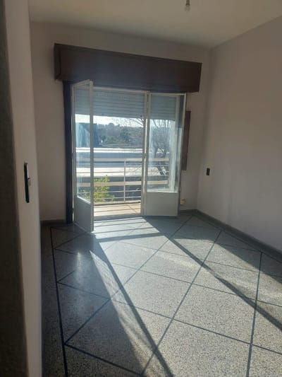 Venta\Paso Molino\Apartamento Al Frente\Rentado\Balcón/Renta de u$d 500 Aprox/