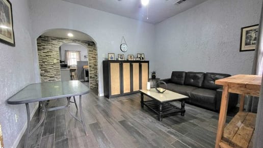 Casa Sobre Belloni/ 585m2/edif 70m2/3dorm/amplio Jardín/barbacoa/fondo Aptabanc