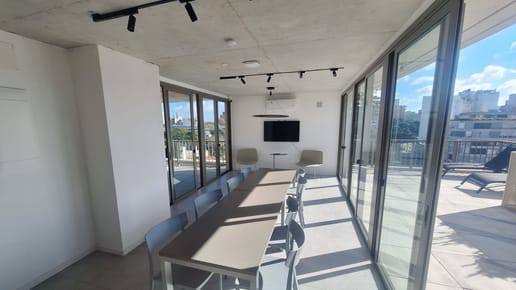 Parque Batlle venta Apto 2 Dorm con balcón USD195.955 opción a cochera + baulera