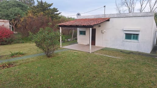 Casa con 913 m en Estación Las Flores Maldonado excelente ubicación