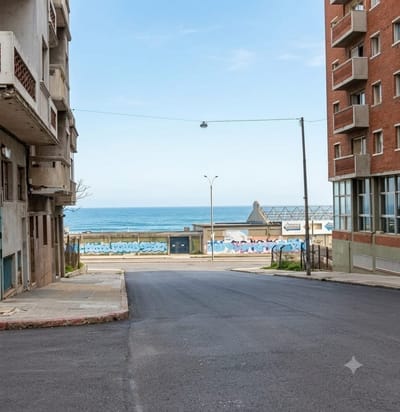 Venta inversión/vivenda/Permuta/1er piso x escalera/2dor/2cuadras rambla/Palermo