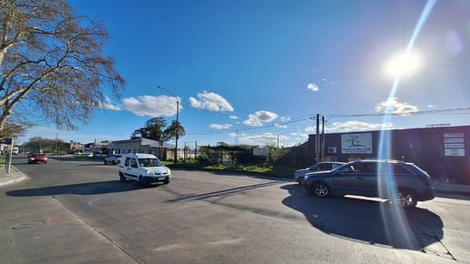 Venta /Gran terreno nivelado 3.465 M2 Sobre Cno. Maldonado /Acceso por 2 calles