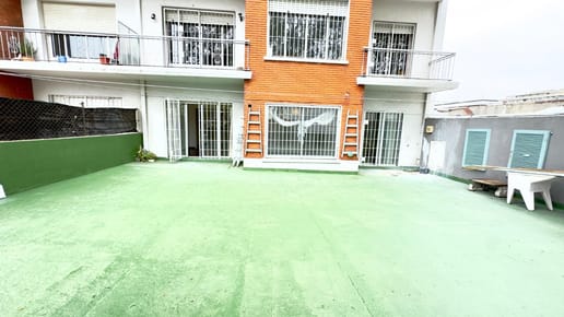 VENTA APARTAMENTO EN AGUADA,3 DORMITORIOS,2 BAÑOS ESPECTACULAR TERRAZA DE 100m2