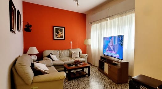 VENTA CASA REDUCTO 3 DORMITORIOS, PATIO, PADRÓN ÚNICO DÚPLEX