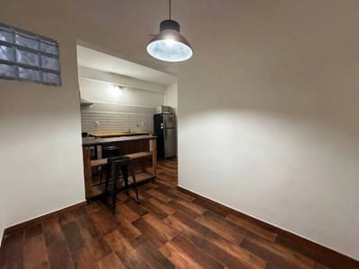 Apartamento CORDÓN SUR,al frente, Acepta Banco,Renta $ mts facultad