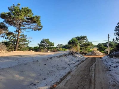 ATENCION INVERSORES-VENTA DE 3 SOLARES A METROS DE LA PLAYA Y VISTA  AL MAR!!!