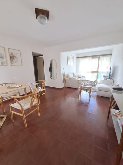 VENTA  APARTAMENTO,3D,FRENTE, AMPLIA COCINA, ILUMINADO, ACEPTA BANCO, CANELONES