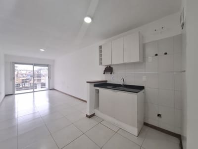 Venta de monoambiente próximo a Mdeo Shopping