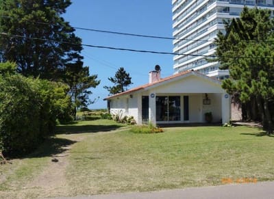 Casa en alquiler temporario c/ cochera en Aidy Grill