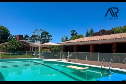 Casa en alquiler temporario c/ cochera en San Rafael
