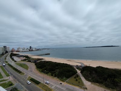 Apartamento Con Las Mejores Vistas A La Mansa En Alquiler Temporada