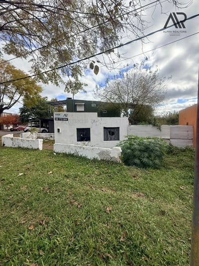 Venta Excelente Casa Barrio Zorrilla En Artigas Para Reciclar.